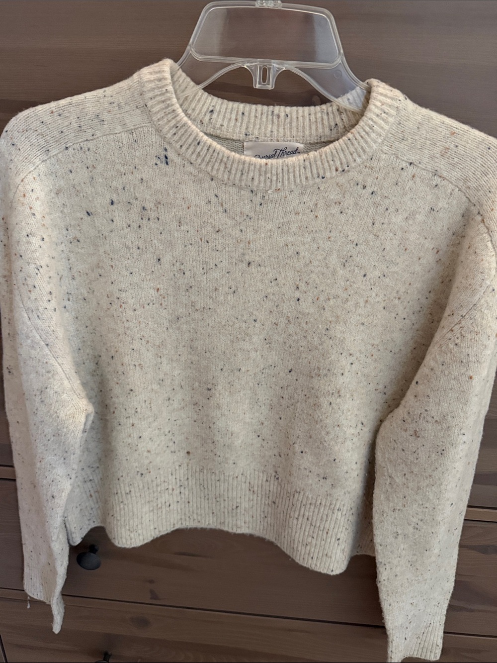 Universal Thread Cream Speckled Crewneck Sweater